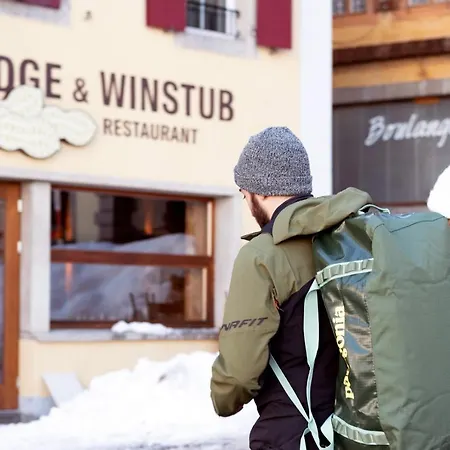 Peanut Mountain & Le Communal Hotel Val dʼIlliez