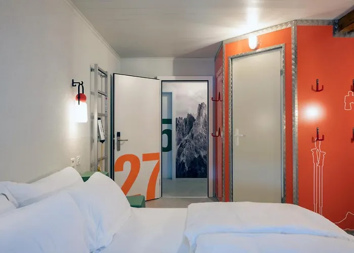 Szálloda Peanut Mountain & Le Communal Val dʼIlliez