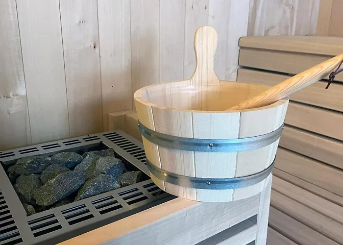 Peanut Mountain & Le Communal * Val dʼIlliez